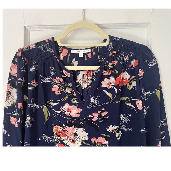 FUN2FUN Blouse Kinny Split Neck Women's Size S Navy Blue Floral Top 3/4 Sleeve - Picture 7 of 7